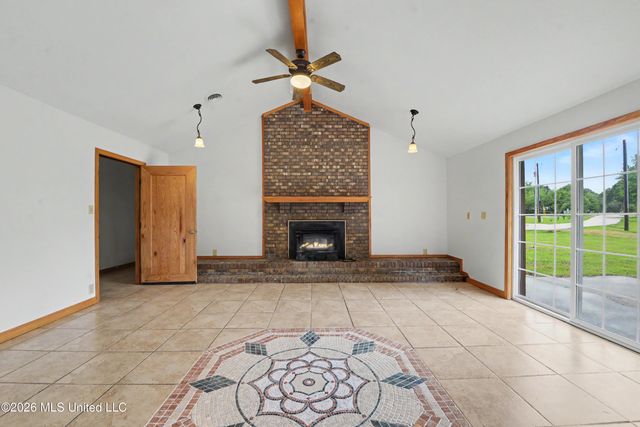 3231 Kings Bridge Road, Moss Point, MS 39562