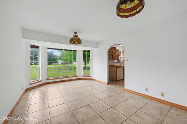 3231 Kings Bridge Road, Moss Point, MS 39562