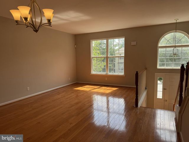 278 YORKTOWN CT, Malvern, PA 19355