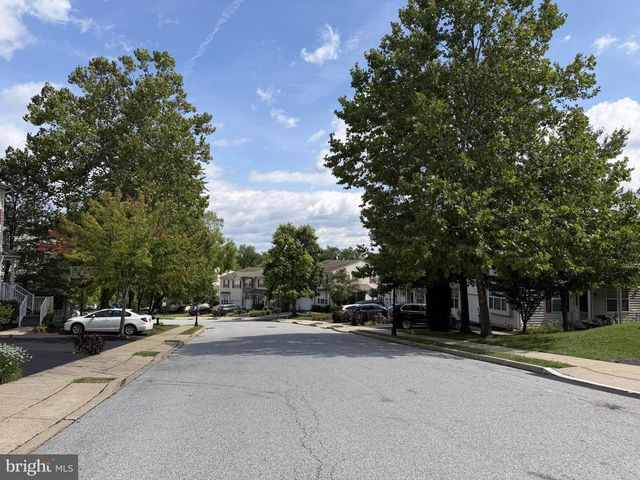 278 YORKTOWN CT, Malvern, PA 19355