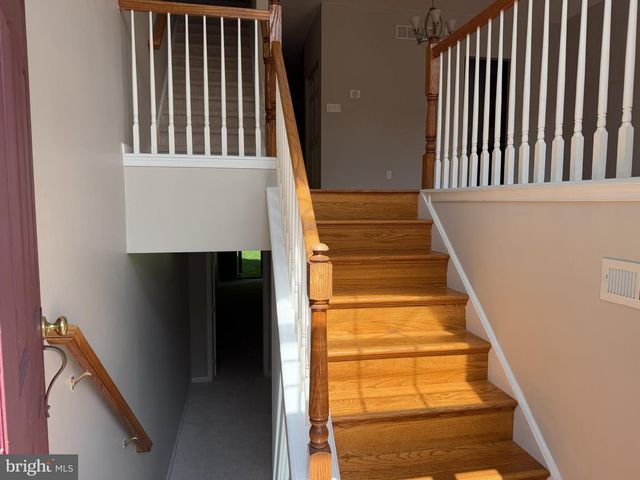 278 YORKTOWN CT, Malvern, PA 19355