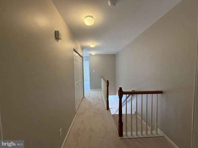 278 YORKTOWN CT, Malvern, PA 19355