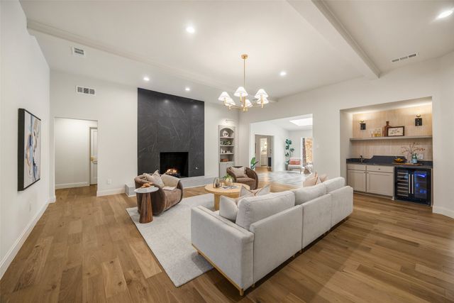 7606 Dunoon Avenue, Dallas, TX 75248