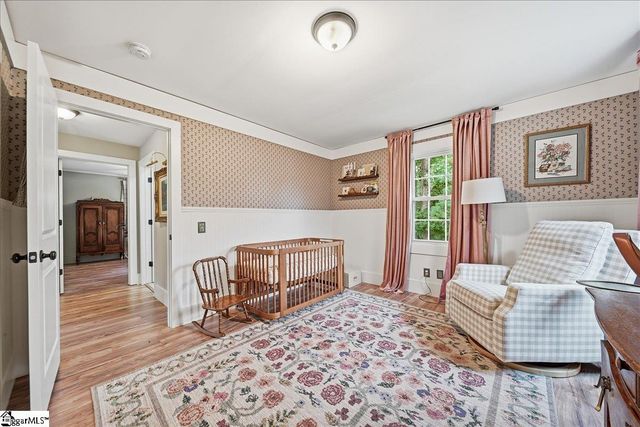 902 E Lee Road, Taylors, SC 29687