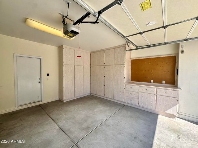2896 N CLAIRE Drive, Buckeye, AZ 85396