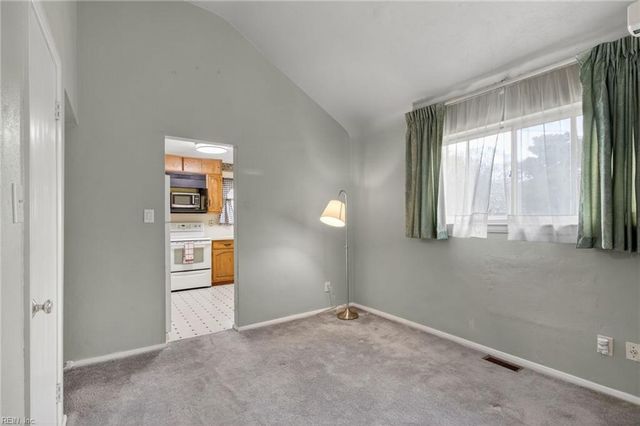 456 Beacon Hill CIR, Norfolk, VA 23502