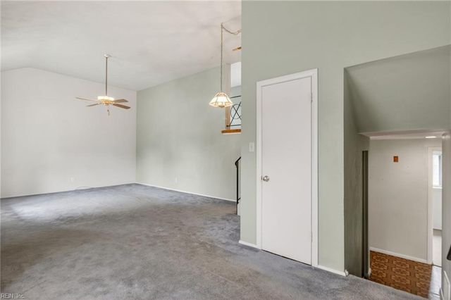 456 Beacon Hill CIR, Norfolk, VA 23502