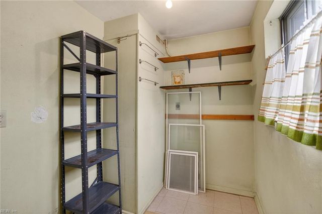 456 Beacon Hill CIR, Norfolk, VA 23502