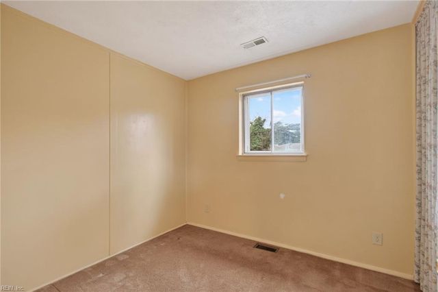 456 Beacon Hill CIR, Norfolk, VA 23502