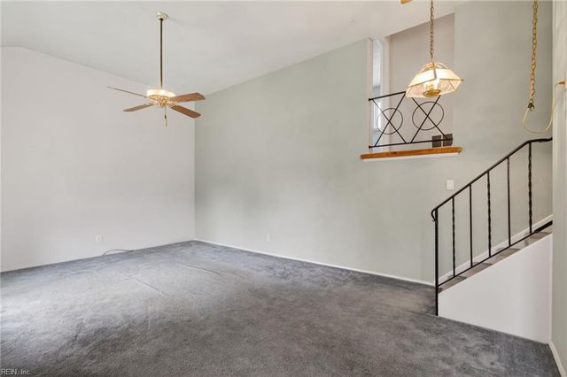 456 Beacon Hill CIR, Norfolk, VA 23502