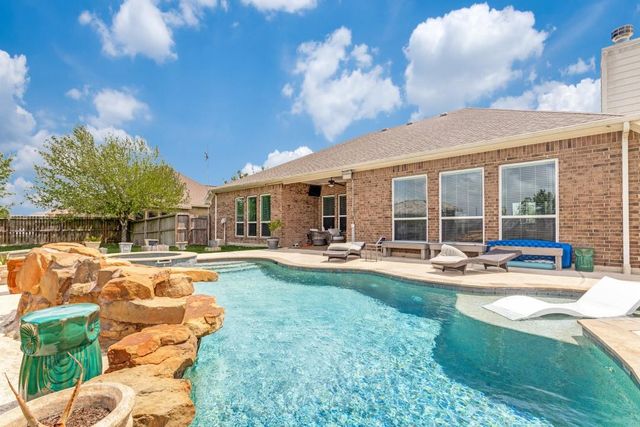 11219 Kings Point Boulevard Boulevard, Mont Belvieu, TX 77535
