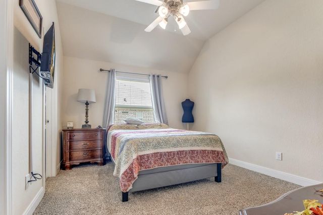 11219 Kings Point Boulevard Boulevard, Mont Belvieu, TX 77535