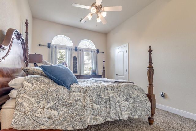 11219 Kings Point Boulevard Boulevard, Mont Belvieu, TX 77535