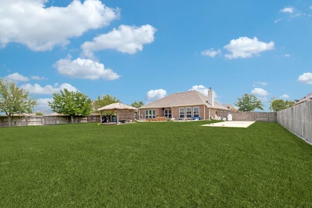 11219 Kings Point Boulevard Boulevard, Mont Belvieu, TX 77535