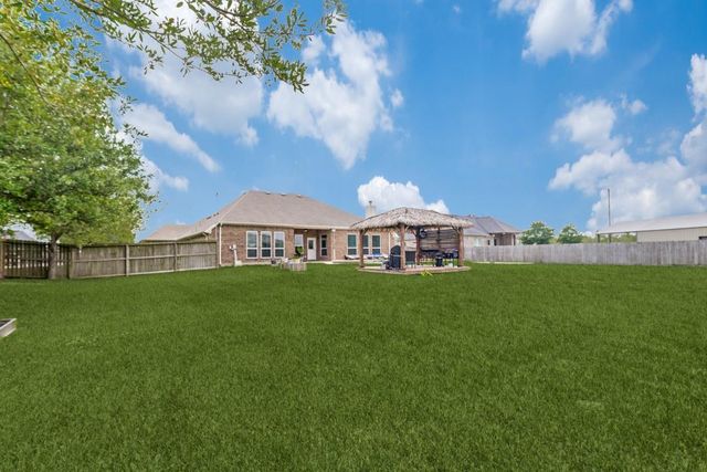 11219 Kings Point Boulevard Boulevard, Mont Belvieu, TX 77535