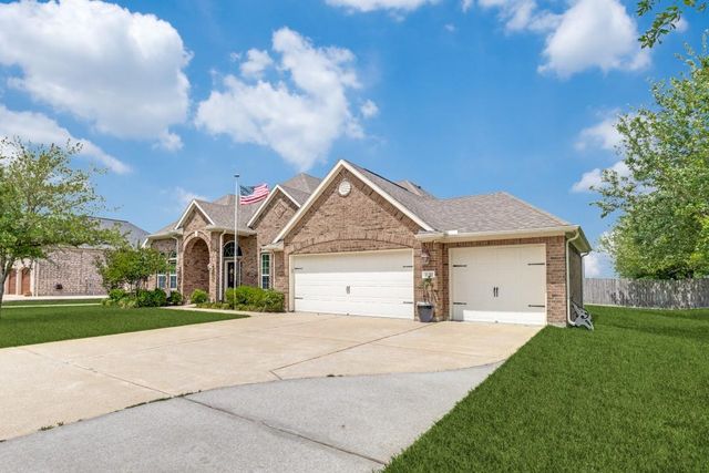 11219 Kings Point Boulevard Boulevard, Mont Belvieu, TX 77535