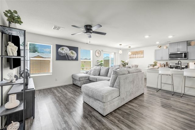 630 Harmony Rock Avenue, North Las Vegas, NV 89081