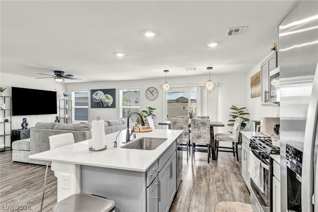 630 Harmony Rock Avenue, North Las Vegas, NV 89081