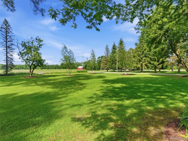 21350 30 Mile Road, Ray Township, MI 48096