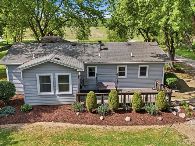 21350 30 Mile Road, Ray Township, MI 48096