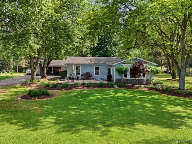21350 30 Mile Road, Ray Township, MI 48096