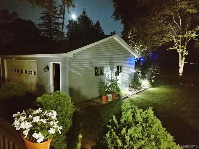 21350 30 Mile Road, Ray Township, MI 48096