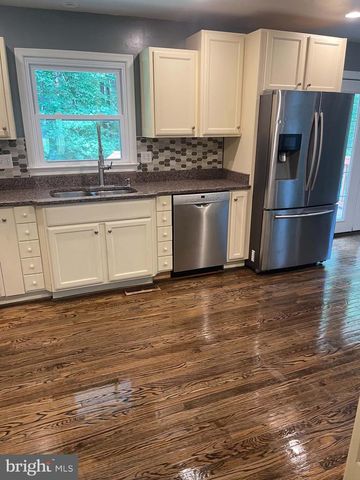 22 WILLIAMS DR, Fredericksburg, VA 22405
