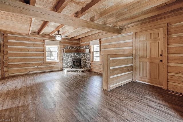 2227 Tot Hill Farm Road, Asheboro, NC 27205