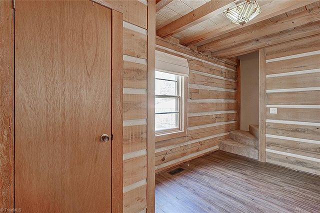 2227 Tot Hill Farm Road, Asheboro, NC 27205