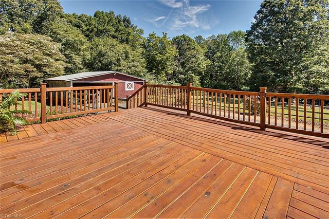2227 Tot Hill Farm Road, Asheboro, NC 27205