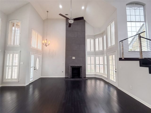 7707 Windmere Court, Irving, TX 75063