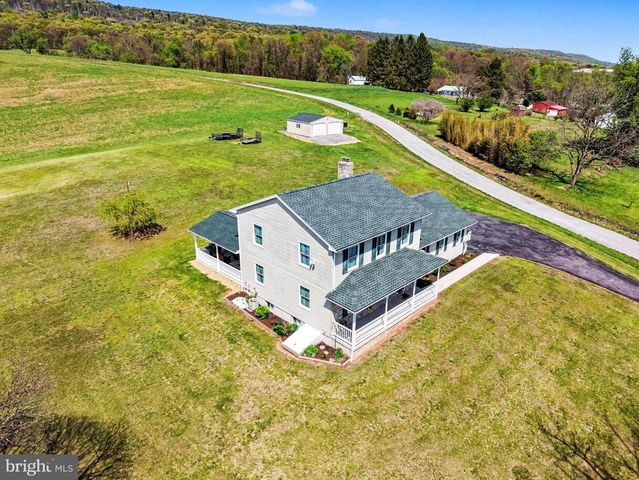 2755 VALLEY RD, Marysville, PA 17053