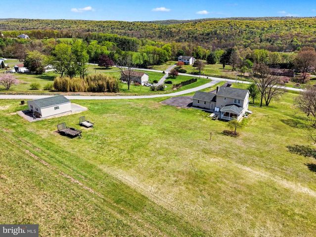 2755 VALLEY RD, Marysville, PA 17053
