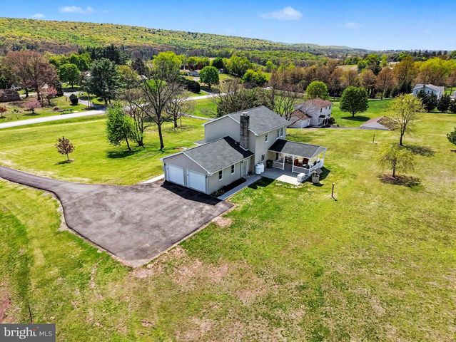 2755 VALLEY RD, Marysville, PA 17053