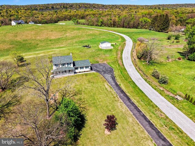 2755 VALLEY RD, Marysville, PA 17053