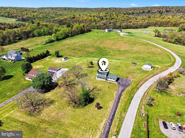 2755 VALLEY RD, Marysville, PA 17053
