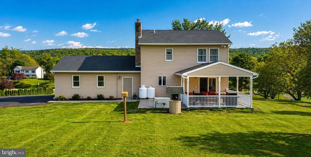 2755 VALLEY RD, Marysville, PA 17053