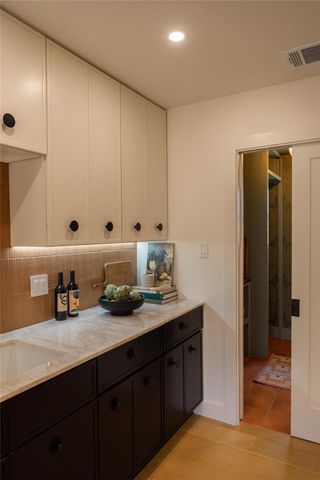115 Cloudview DR, Austin, TX 78745