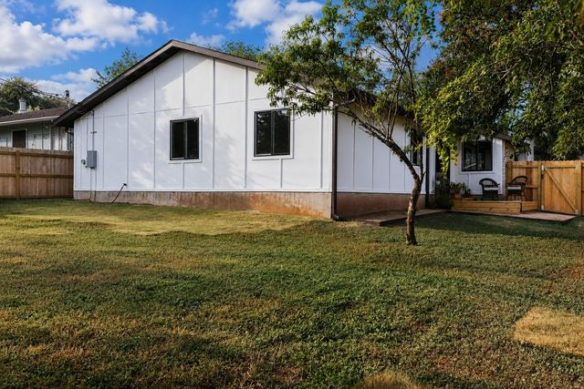 115 Cloudview DR, Austin, TX 78745
