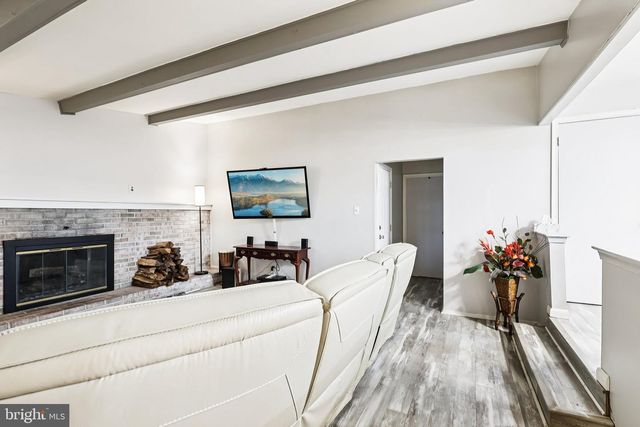 721 CHATHAM RD, Somerdale, NJ 08083