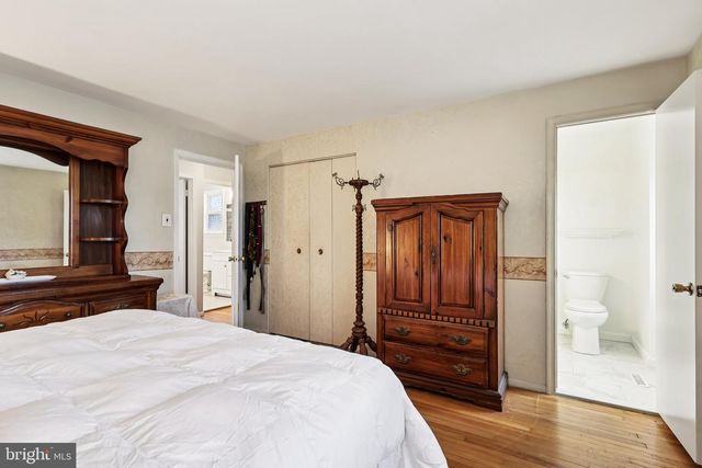 721 CHATHAM RD, Somerdale, NJ 08083