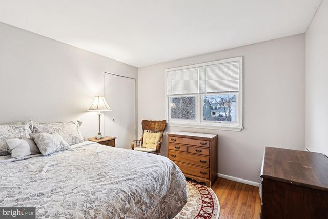 721 CHATHAM RD, Somerdale, NJ 08083