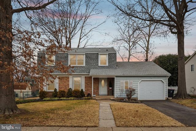 721 CHATHAM RD, Somerdale, NJ 08083