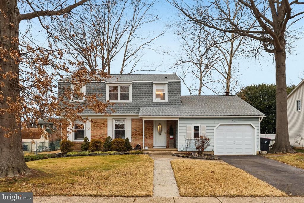 721 CHATHAM RD, Somerdale, NJ 08083