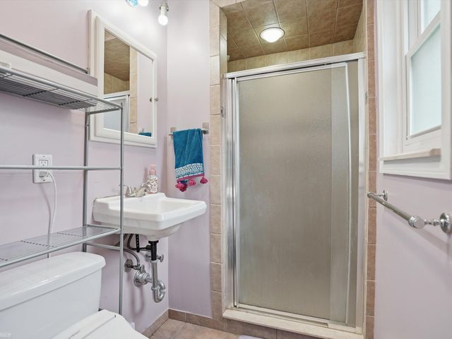 15861 Coral Avenue, Clinton Township, MI 48035