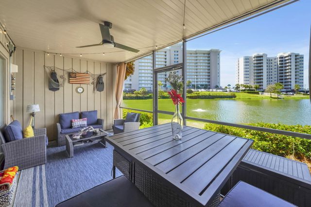 154 Stewart Lake Cove UNIT 176, Miramar Beach, FL 32550