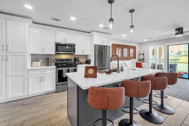 154 Stewart Lake Cove UNIT 176, Miramar Beach, FL 32550