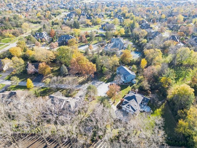 335 Countryside Court, Burr Ridge, IL 60527