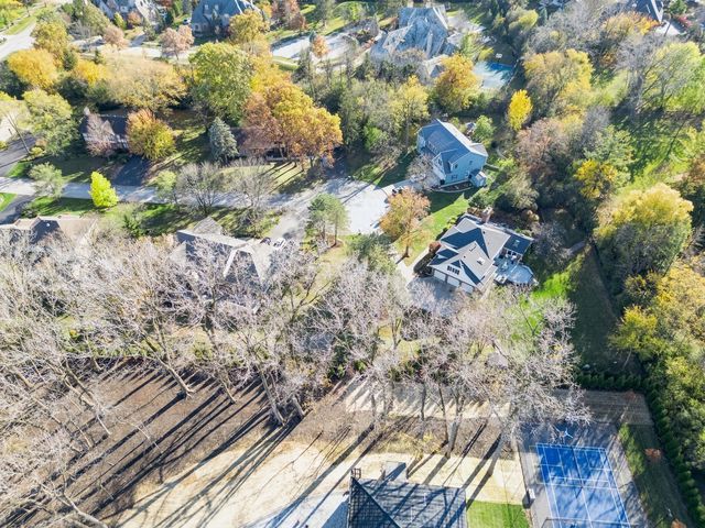 335 Countryside Court, Burr Ridge, IL 60527