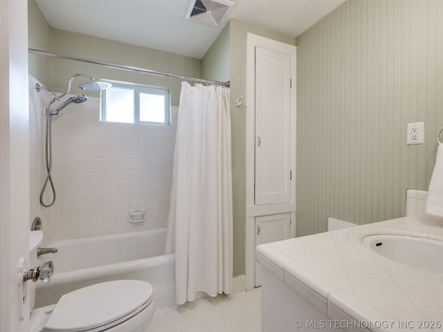 4168 E 1st Street, Tulsa, OK 74112